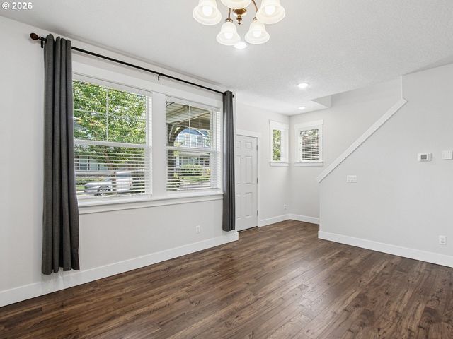 15212 Nw COSMOS St, Portland, OR 97229