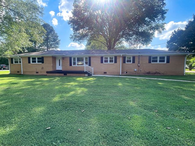 116 Elkins St, Estill Springs, TN 37330