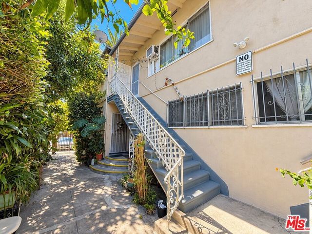 6137 Eleanor Avenue, Los Angeles, CA 90038