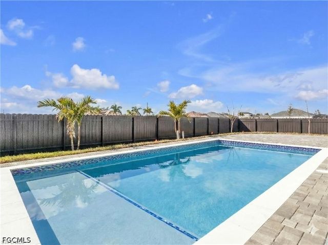 1015 NW 23rd AVE, Cape Coral, FL 33993