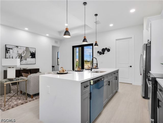 1015 NW 23rd AVE, Cape Coral, FL 33993