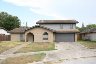 5414 Parliament Dr, Corpus Christi, TX 78411
