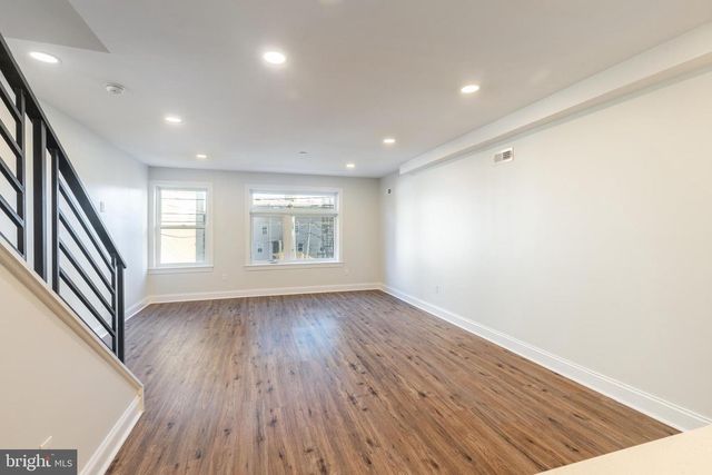 1702 N GRATZ ST, Philadelphia, PA 19121