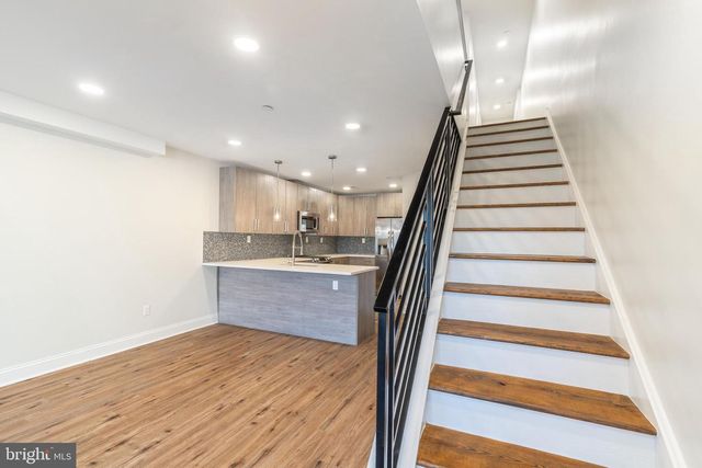 1702 N GRATZ ST, Philadelphia, PA 19121