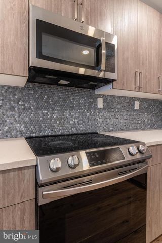 1702 N GRATZ ST, Philadelphia, PA 19121