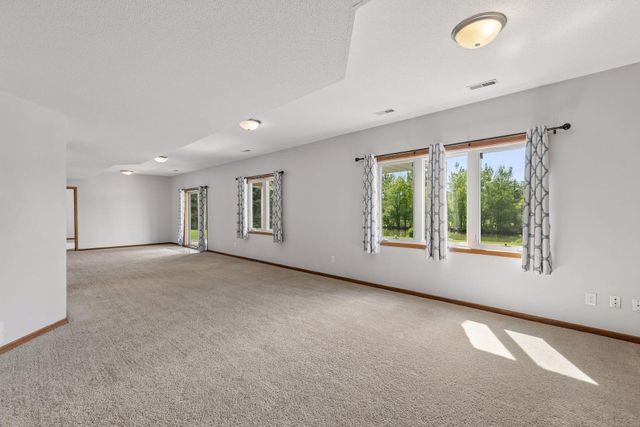 14255 Footbridge Way, Apple Valley, MN 55124