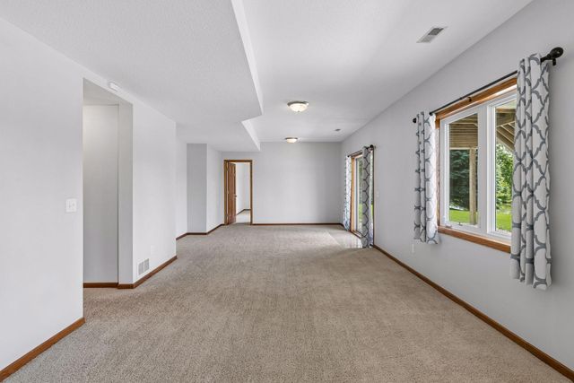 14255 Footbridge Way, Apple Valley, MN 55124