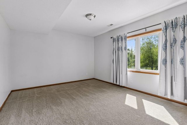 14255 Footbridge Way, Apple Valley, MN 55124