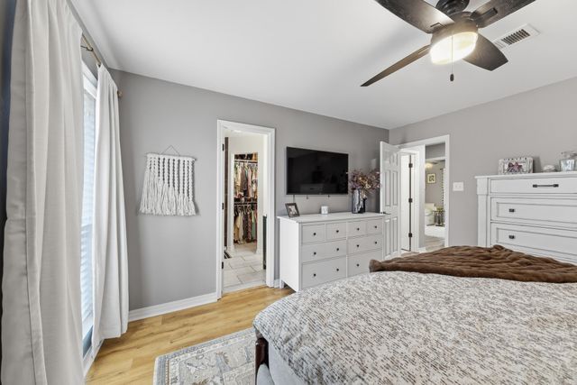 2220 Rainbow Drive, Conway, AR 72032