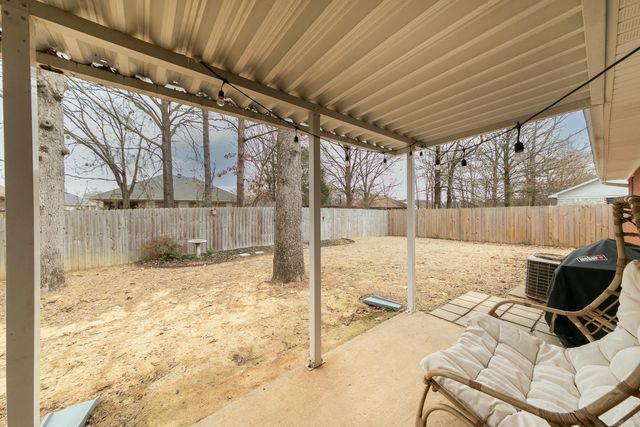 2220 Rainbow Drive, Conway, AR 72032