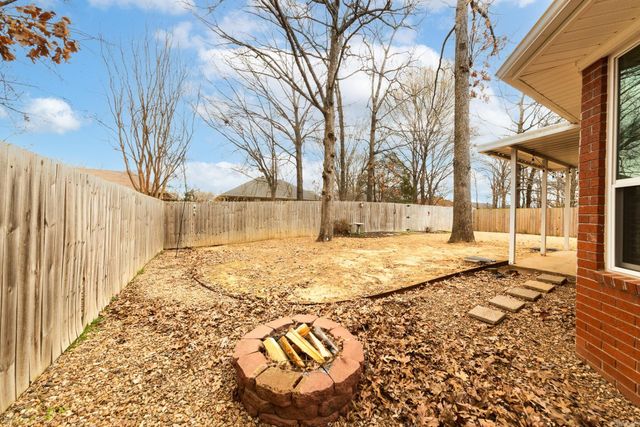 2220 Rainbow Drive, Conway, AR 72032