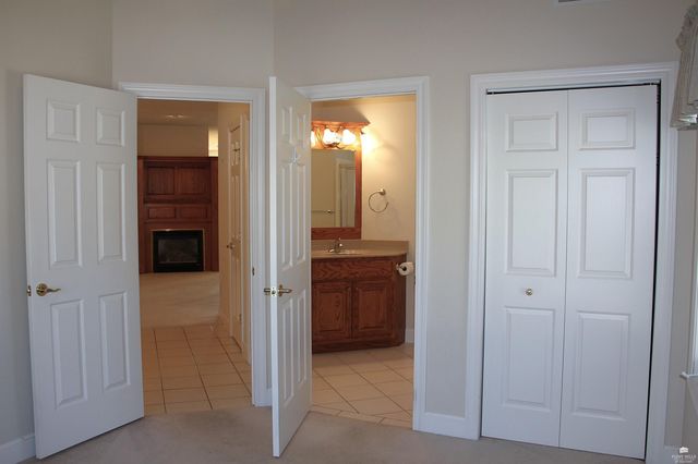 4837 Rockridge Ct., Manhattan, KS 66503