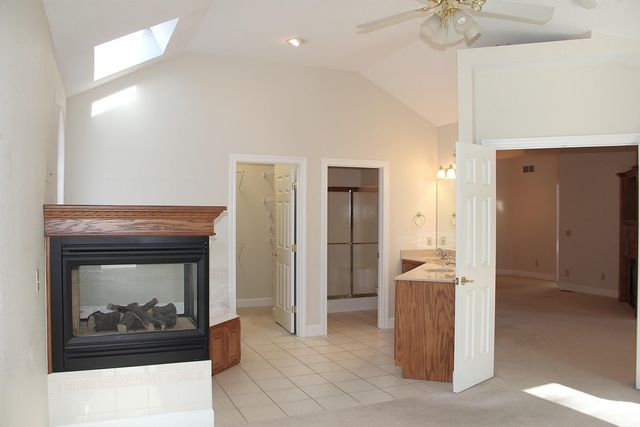 4837 Rockridge Ct., Manhattan, KS 66503