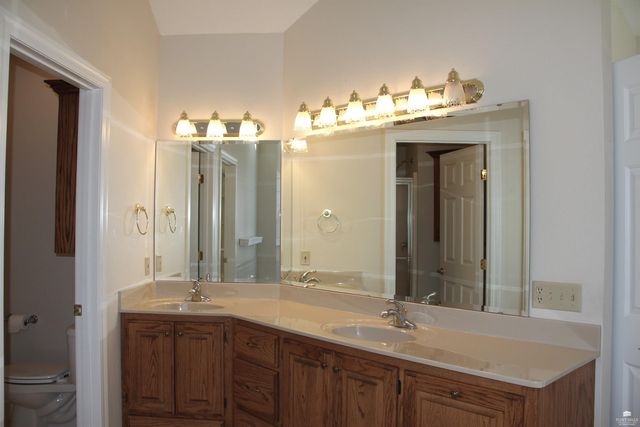 4837 Rockridge Ct., Manhattan, KS 66503