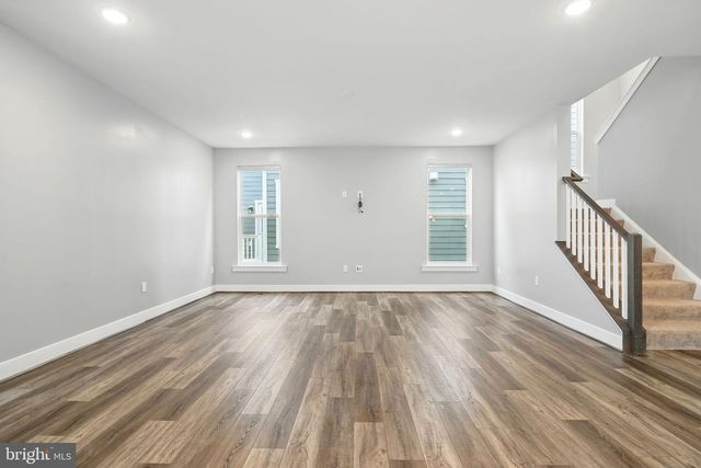 1843 MAGNOLIA FRUIT DR, Dumfries, VA 22026