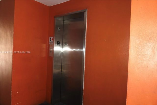 1850 NE 169th St 312, North Miami Beach, FL 33162