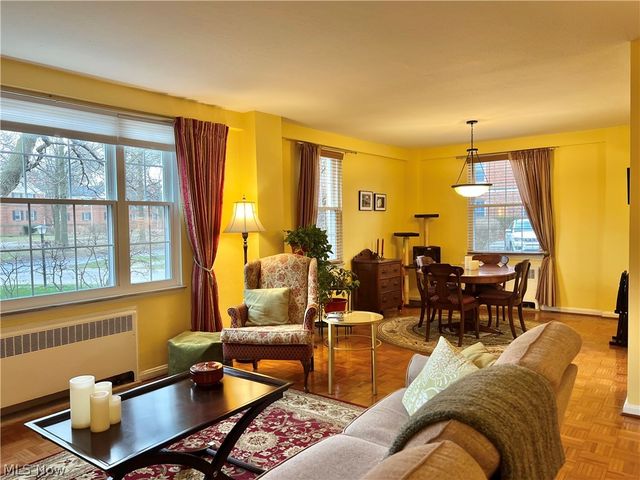 13800 Fairhill Road 105, Shaker Heights, OH 44120