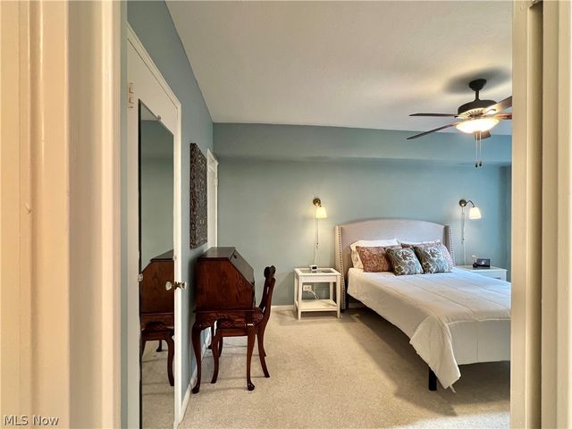 13800 Fairhill Road 105, Shaker Heights, OH 44120