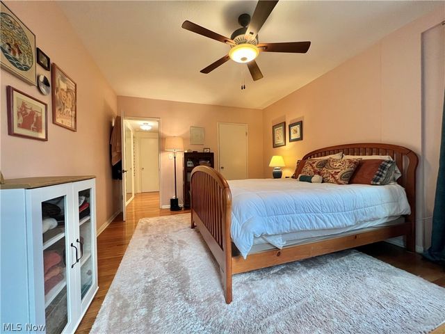 13800 Fairhill Road 105, Shaker Heights, OH 44120
