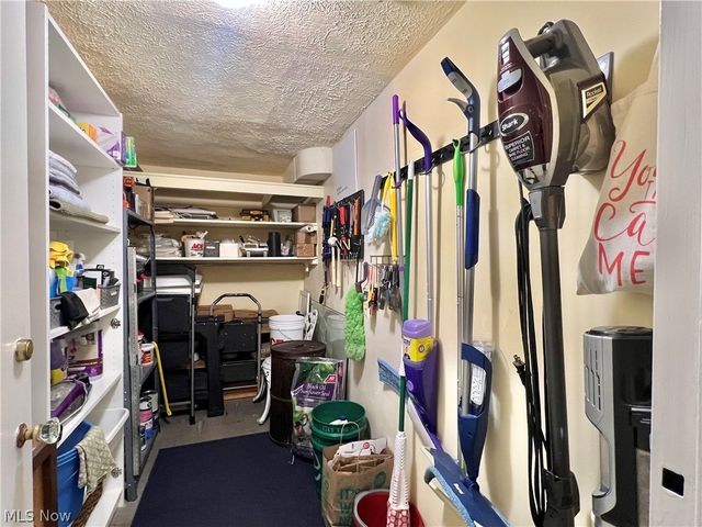 13800 Fairhill Road 105, Shaker Heights, OH 44120