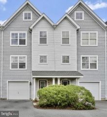 37264 SEA COAST CT #13, Rehoboth Beach, DE 19971