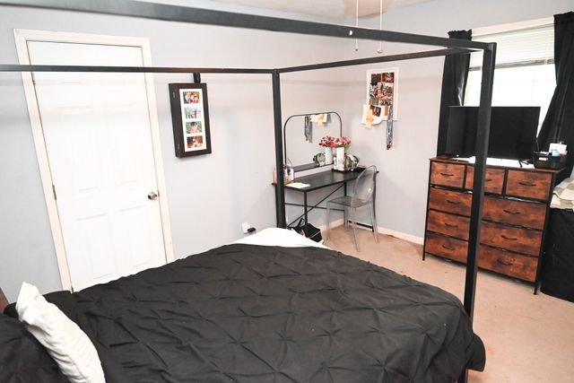 212 Hickory Ridge Lane, Paris, KY 40361