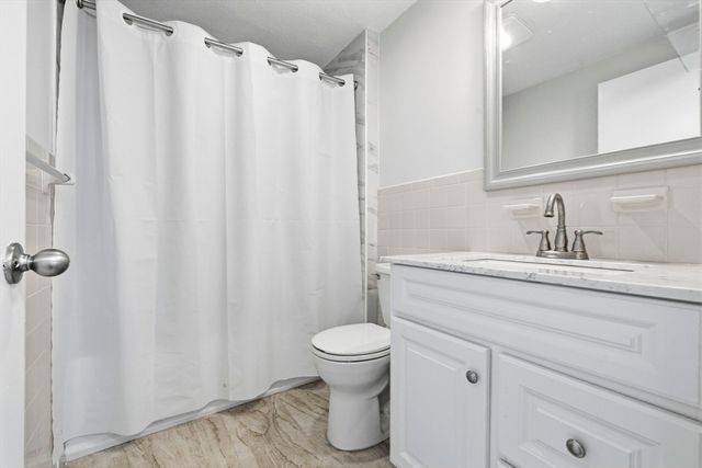 581 Mount Auburn Street 2, Cambridge, MA 02138