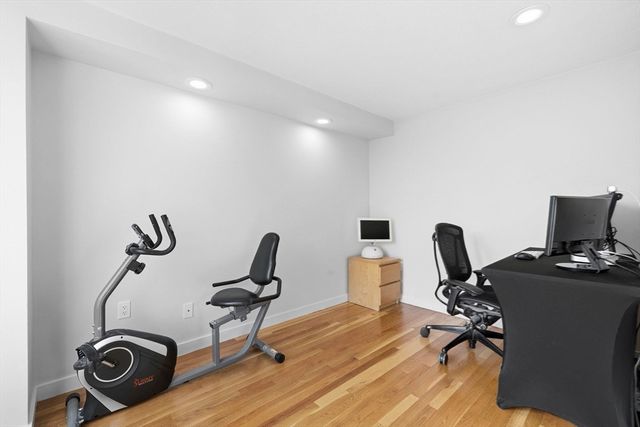 581 Mount Auburn Street 2, Cambridge, MA 02138