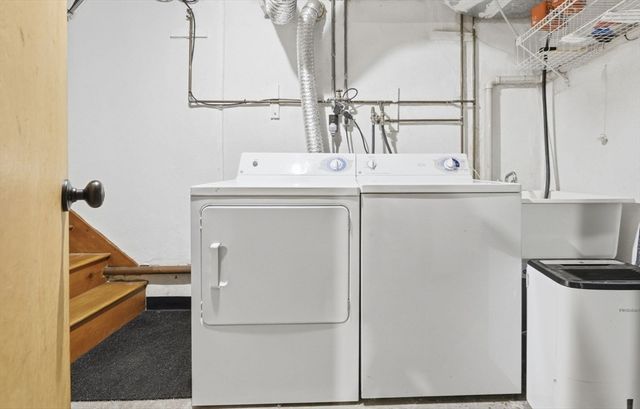 581 Mount Auburn Street 2, Cambridge, MA 02138