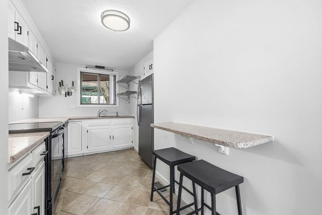 581 Mount Auburn Street 2, Cambridge, MA 02138