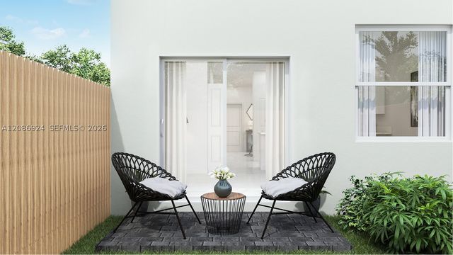 35648 SW 178 PL, Miami, FL 33034