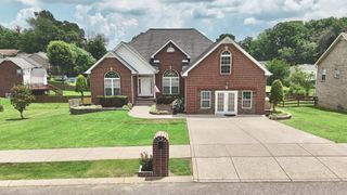 104 Camden Ct, N, Hendersonville, TN 37075