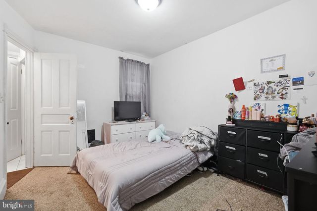 842 LOCUST ST, Reading, PA 19604