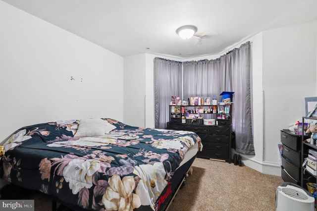 842 LOCUST ST, Reading, PA 19604