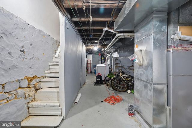 842 LOCUST ST, Reading, PA 19604