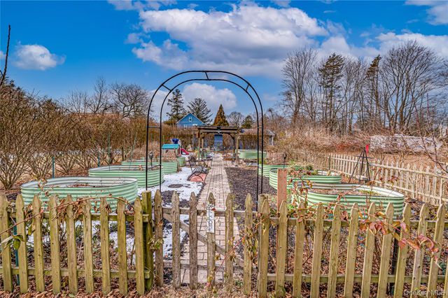 1451 Locust Avenue, Bohemia, NY 11716