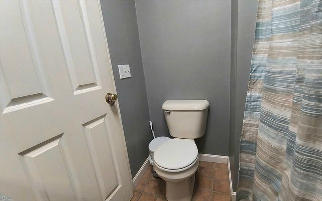 3 Pine Rd, North Brookfield, MA 01535