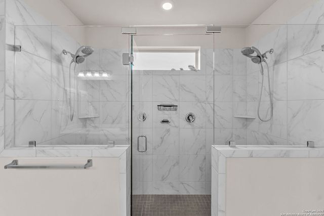 4174 Garden Path, Marion, TX 78124