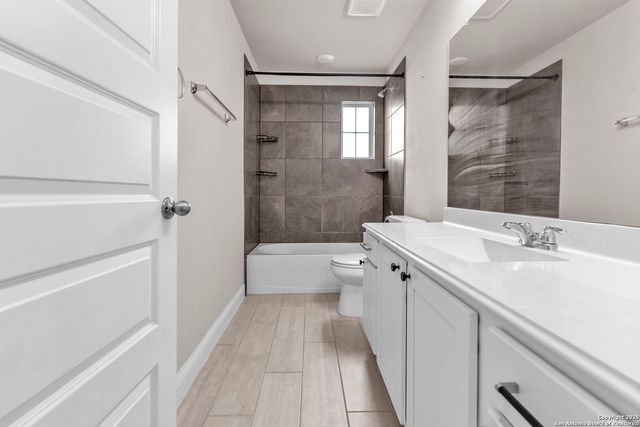 4174 Garden Path, Marion, TX 78124