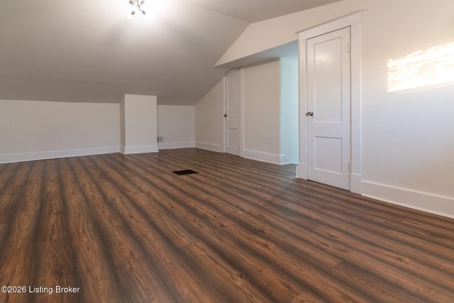 9201 Jefferson Ave, Louisville, KY 40291