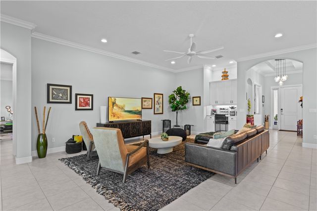 1626 Segovia Circle, Vero Beach, FL 32966