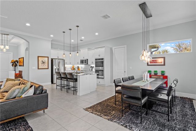 1626 Segovia Circle, Vero Beach, FL 32966