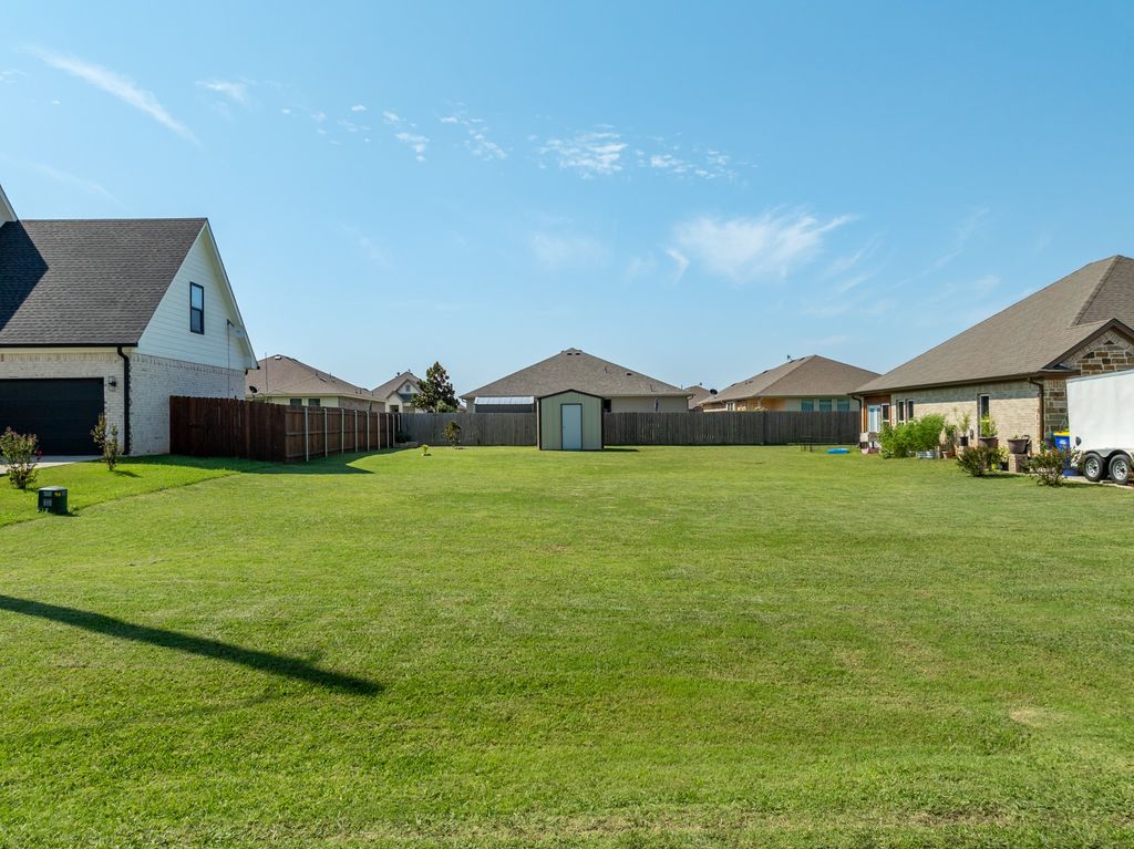 TBD Alexander Street, Hillsboro, TX 76645