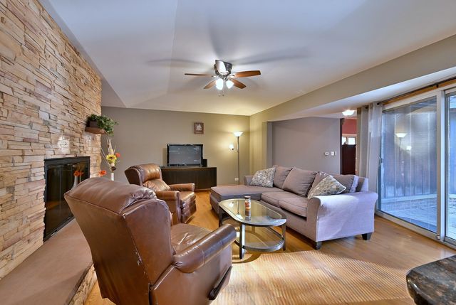 1403 Forest Drive, Glenview, IL 60025