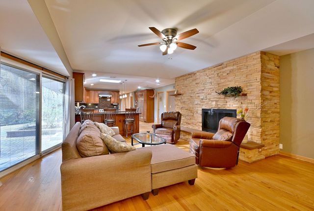 1403 Forest Drive, Glenview, IL 60025