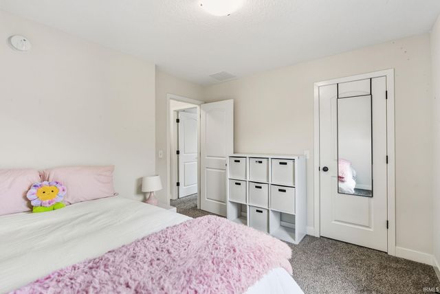 1301 Lone Oak Boulevard, Fort Wayne, IN 46818