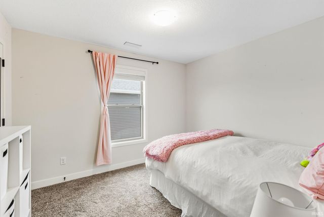 1301 Lone Oak Boulevard, Fort Wayne, IN 46818