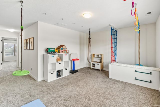 1301 Lone Oak Boulevard, Fort Wayne, IN 46818