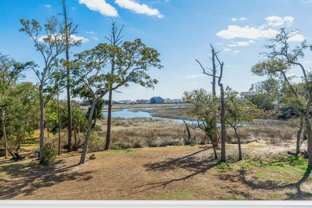 400 Elizabeth Dr., Murrells Inlet, SC 29576