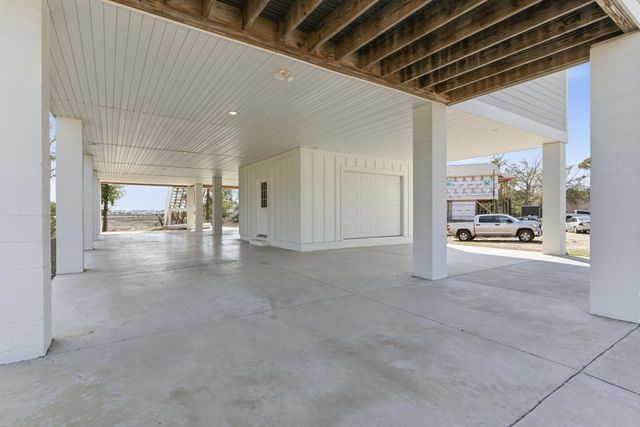 400 Elizabeth Dr., Murrells Inlet, SC 29576